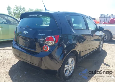 2012 Chevrolet Sonic 2Ls из США, поврежденный, VIN 1G1JA6SH4C4135625